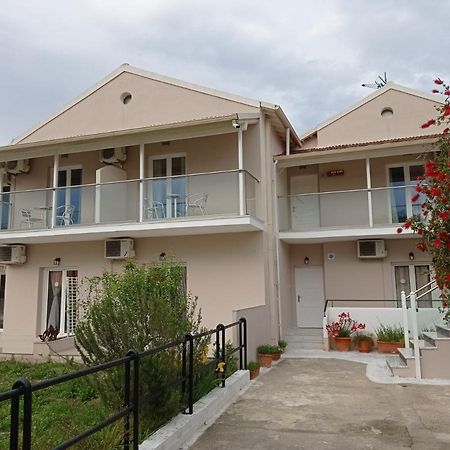 Cavo D' Oro Complex Apartment Kavos Bagian luar foto