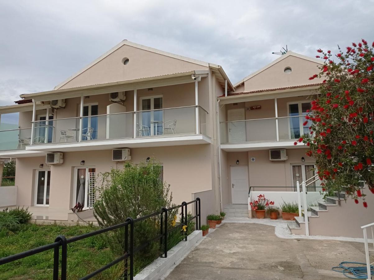 Cavo D' Oro Complex Apartment Kavos Bagian luar foto