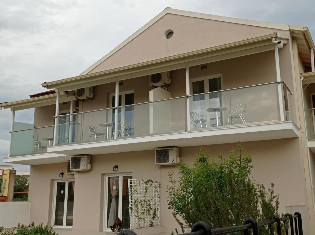 Cavo D' Oro Complex Apartment Kavos Bagian luar foto