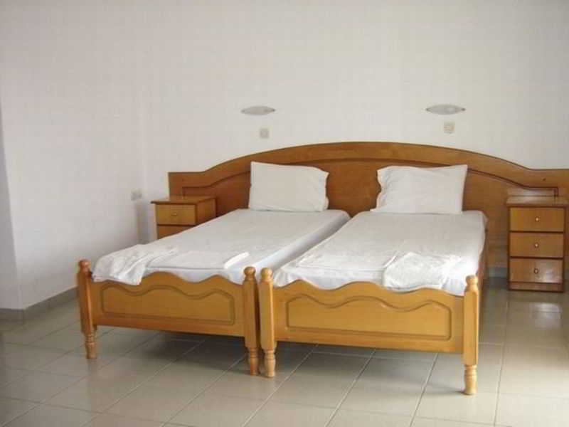 Cavo D' Oro Complex Apartment Kavos Bagian luar foto