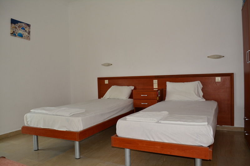 Cavo D' Oro Complex Apartment Kavos Bagian luar foto